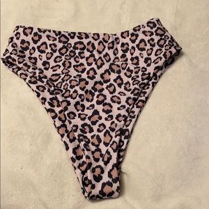 High cut bikini bottom